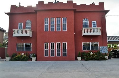 Montecristo Inn Piarco Exterior foto